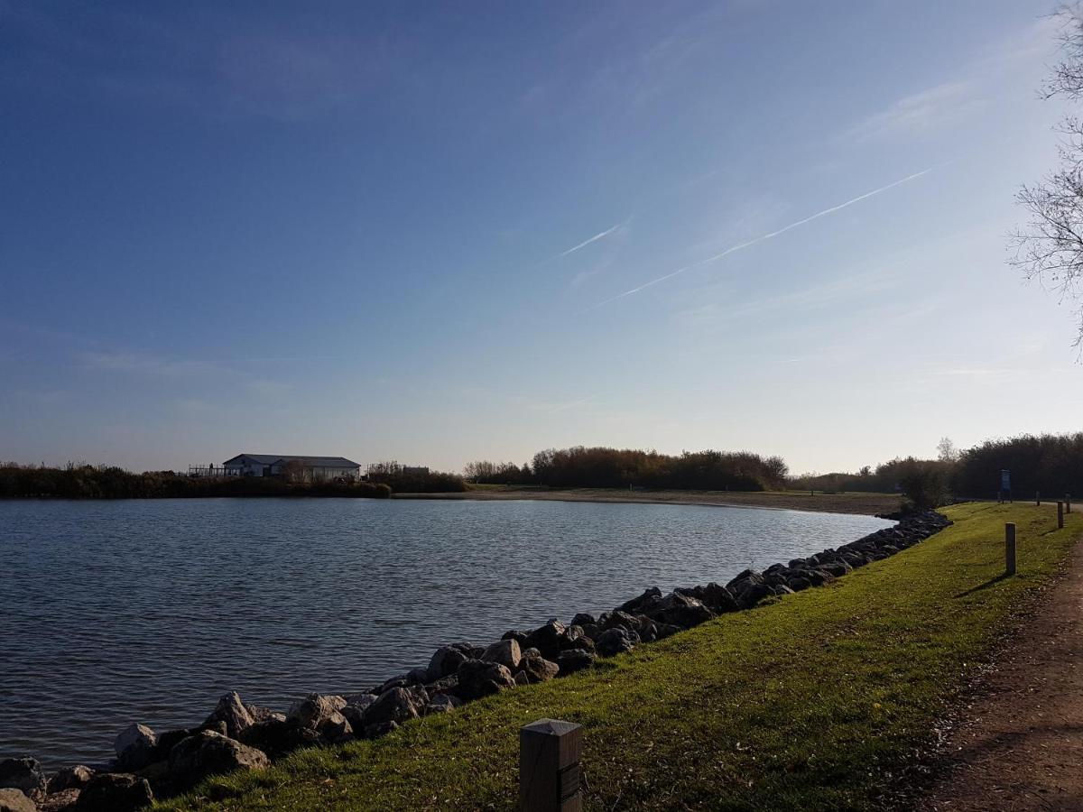 Lodge 61 Hotel Aan Het Water Medemblik Exterior photo